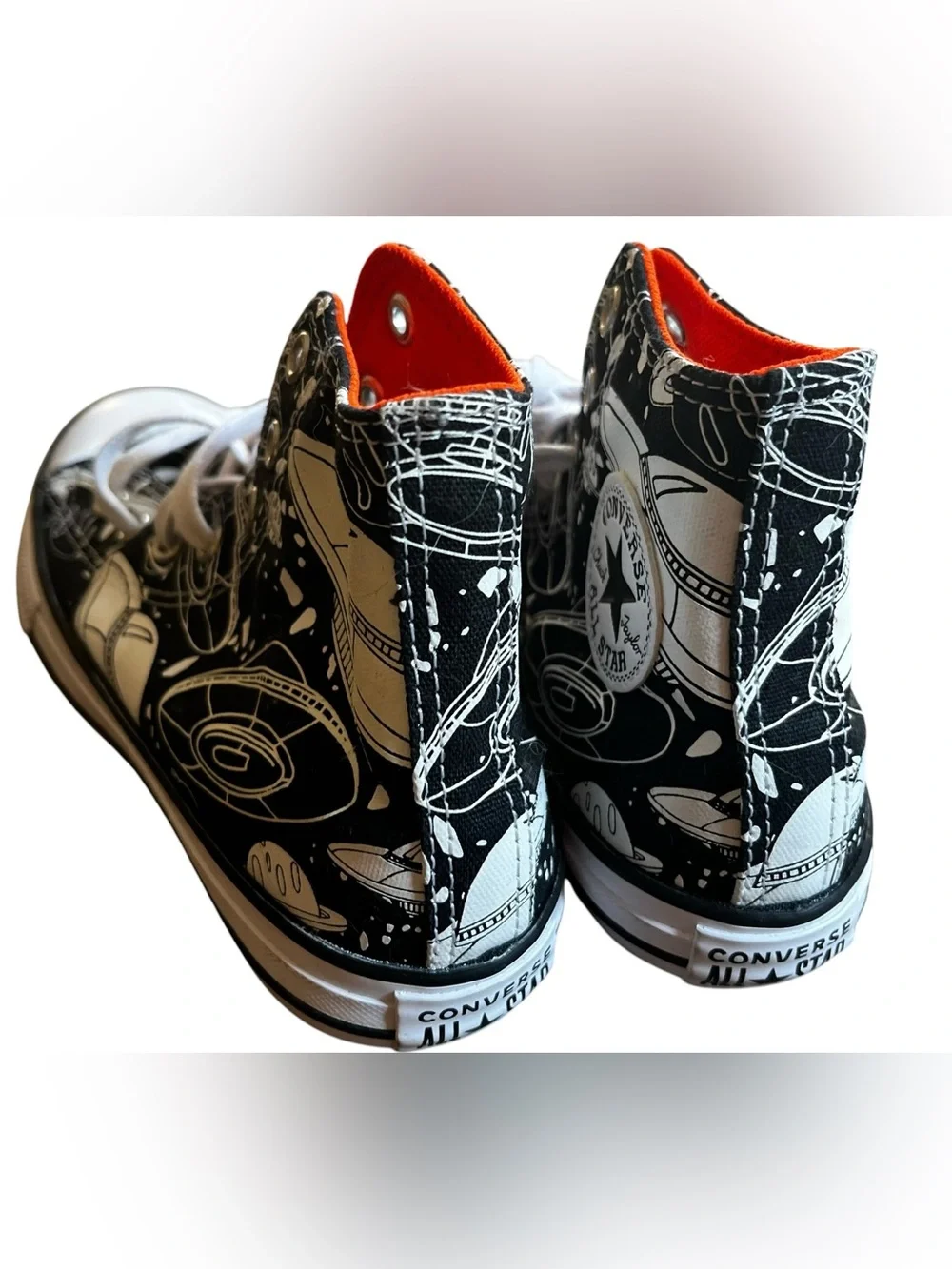 US 2 Converse Kids Black & White UFO Space Graphic High-Tops With Orange Lining